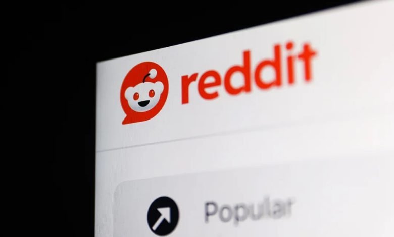 مراجعة هيئة التجارة الأمريكية لترخيص محتوى مستخدمي Reddit لجهات خارجية لنماذج الذكاء الاصطناعي- OIMEDIA News - بوابة الذكاء الاصطناعي